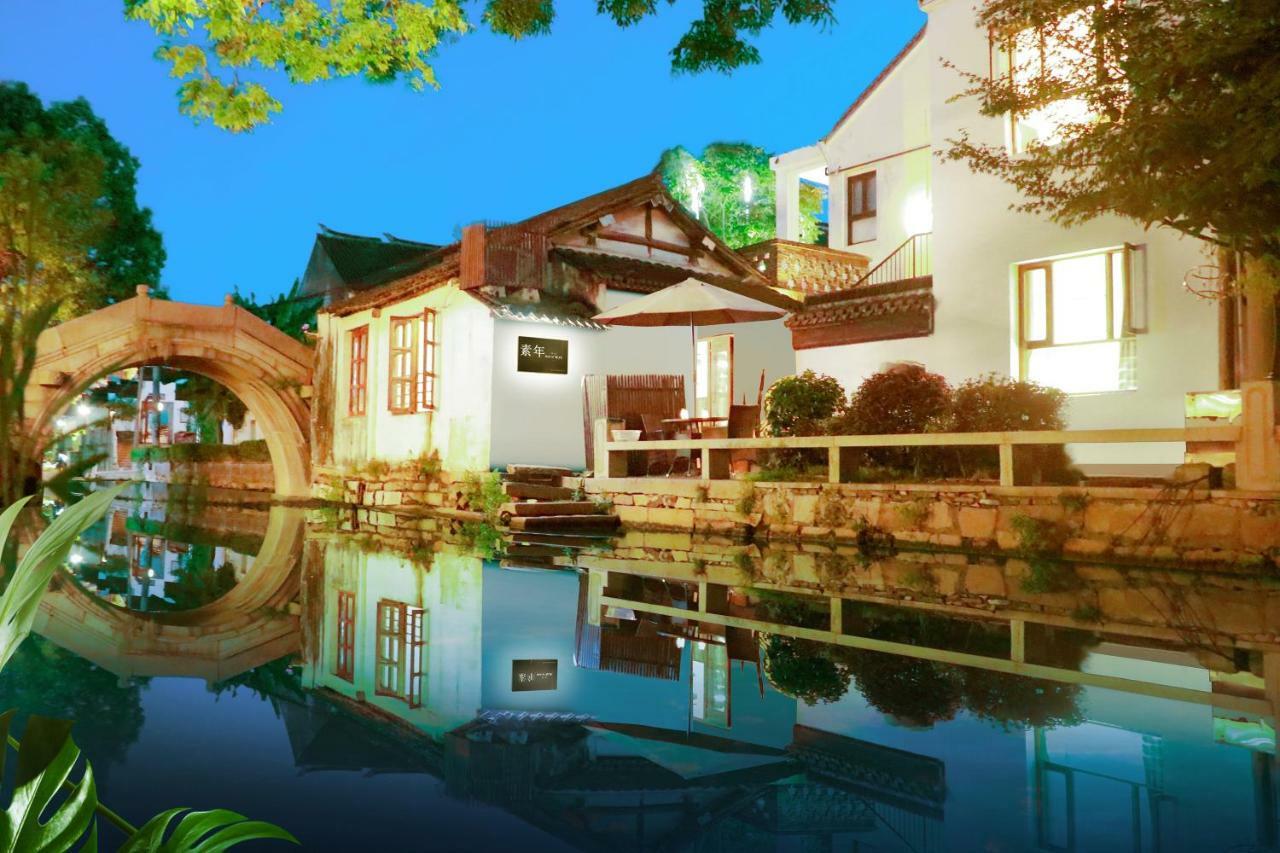 Zhouzhuangsu.Showyear Hotel Kunshan  Exteriör bild